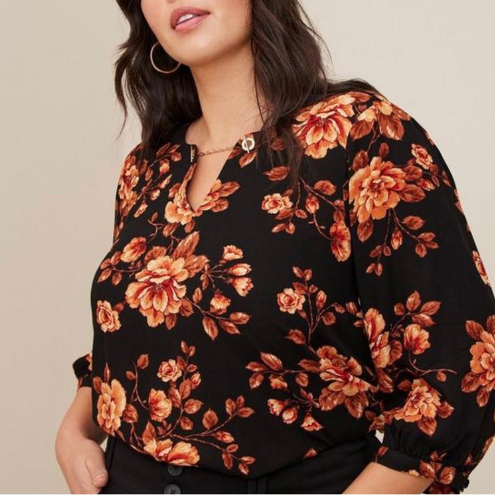 Torrid Crepe Chain Detail Blouse Sz Large